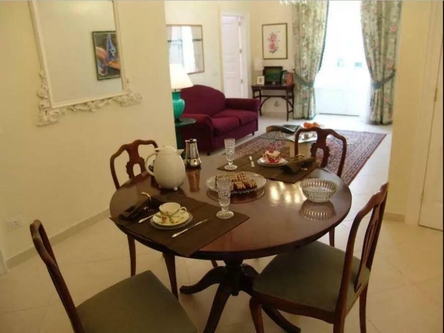 לינה וארוחת בוקר לוקרי Casa Di Ida מראה חיצוני תמונה